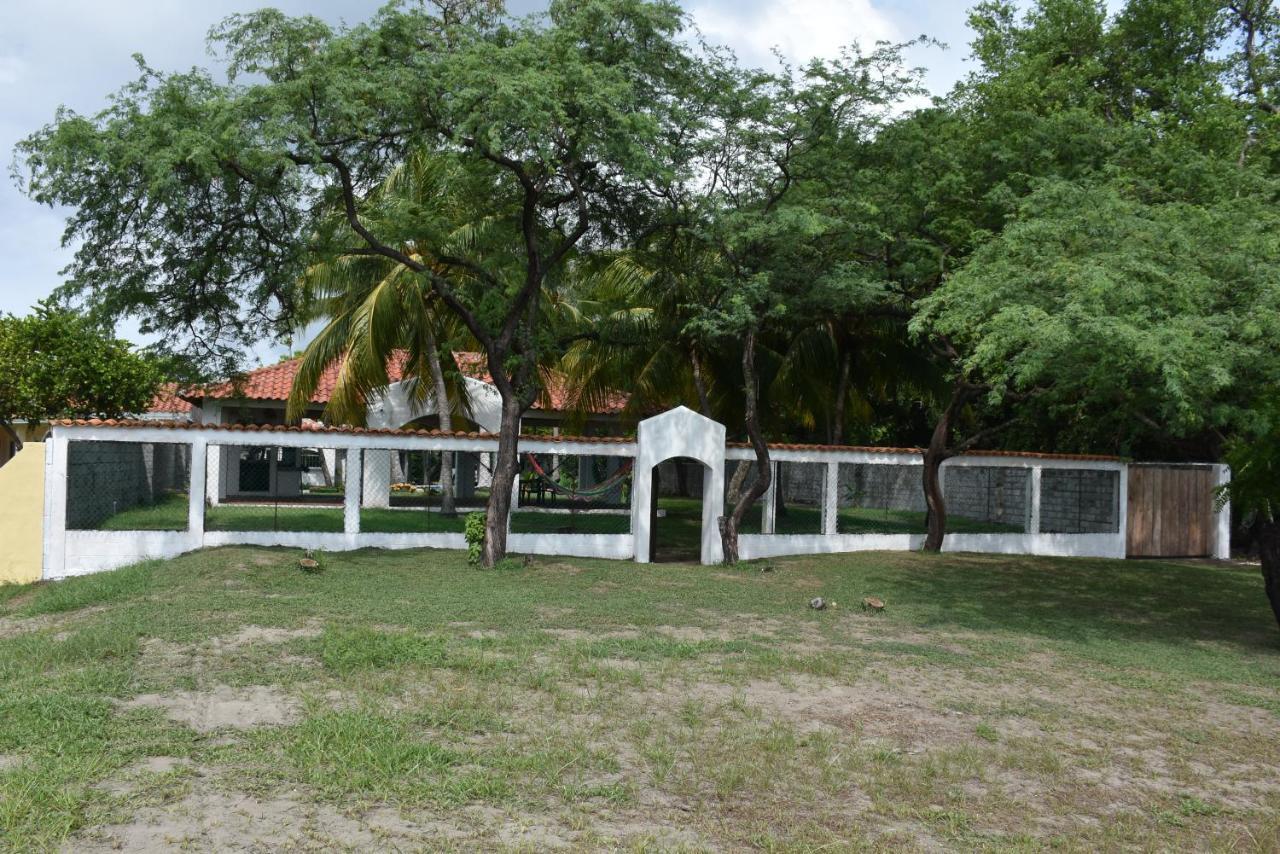 La Ceja Beach House El Tamarindo Exterior photo